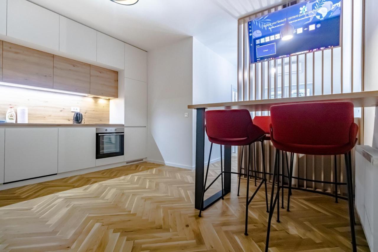 Tkalcha Studio Deluxe Apartamento Zagreb Exterior foto